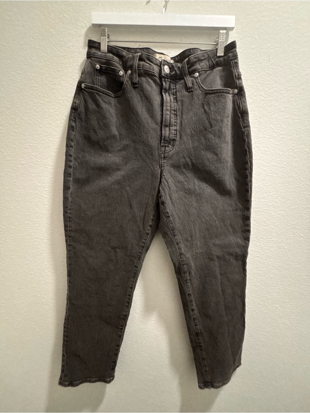Madewell The Curvy Perfect Vintage Jean in Brushed black, size 30